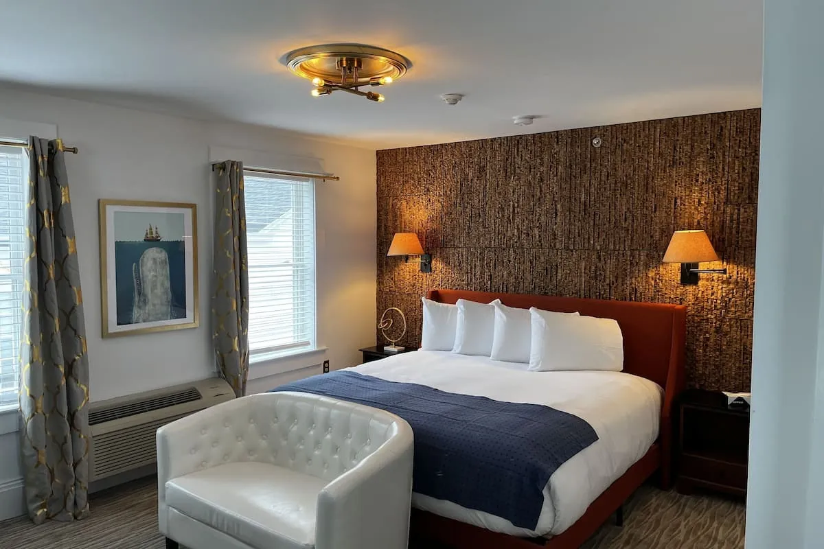 places to stay near acadia national park
