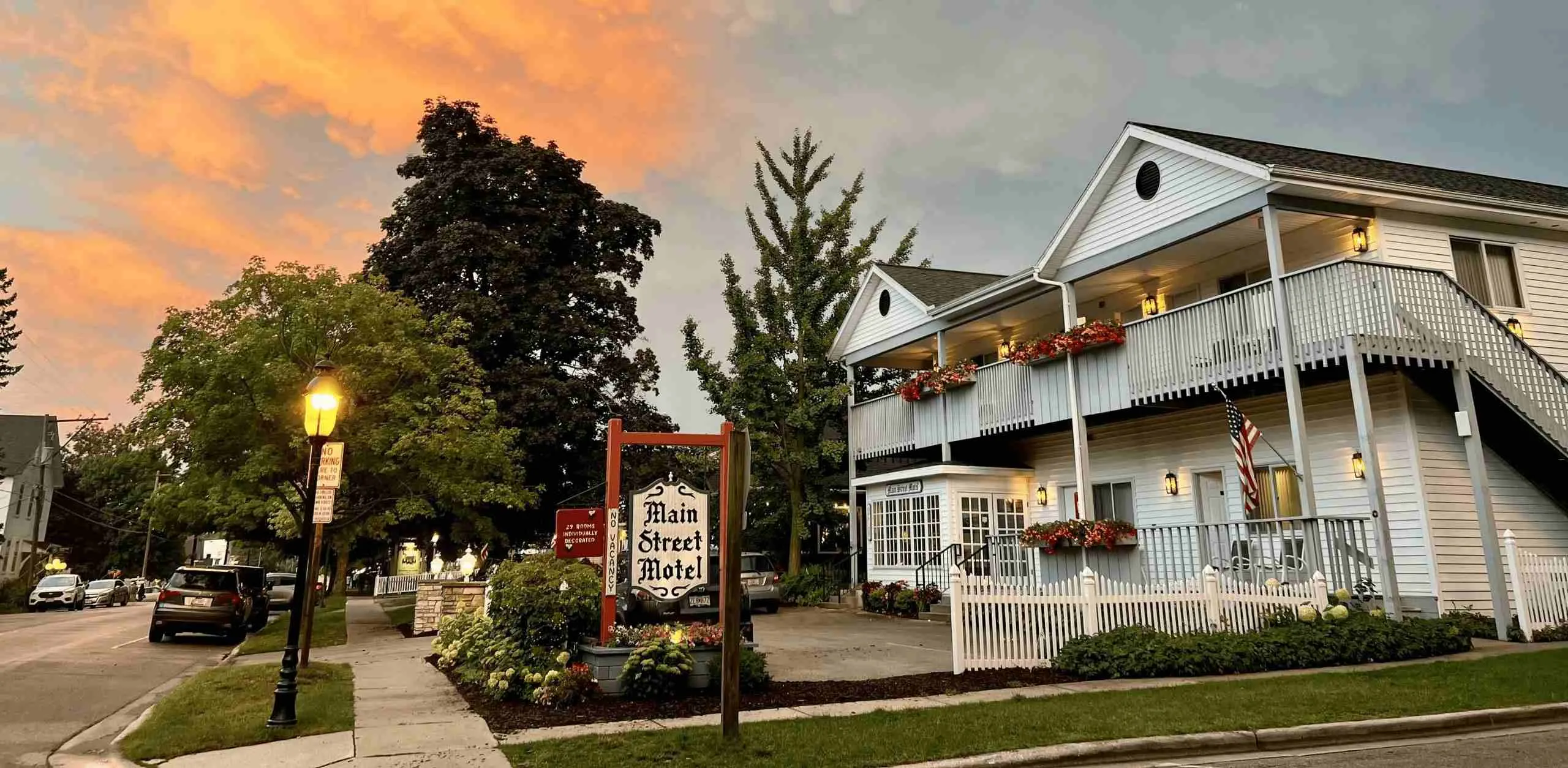 places to stay near acadia national park