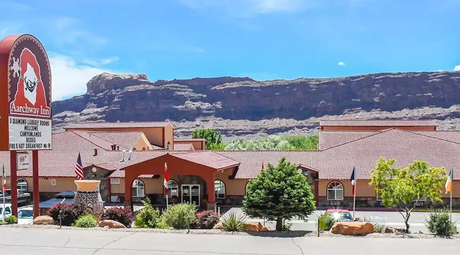 Aarchway Inn is a great option for travelers in Moab