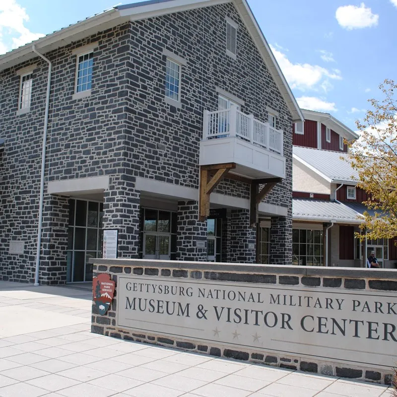 Facts About Gettysburg National Military Park Gettysburg National Military Park is that it does not charge an entrance fee.