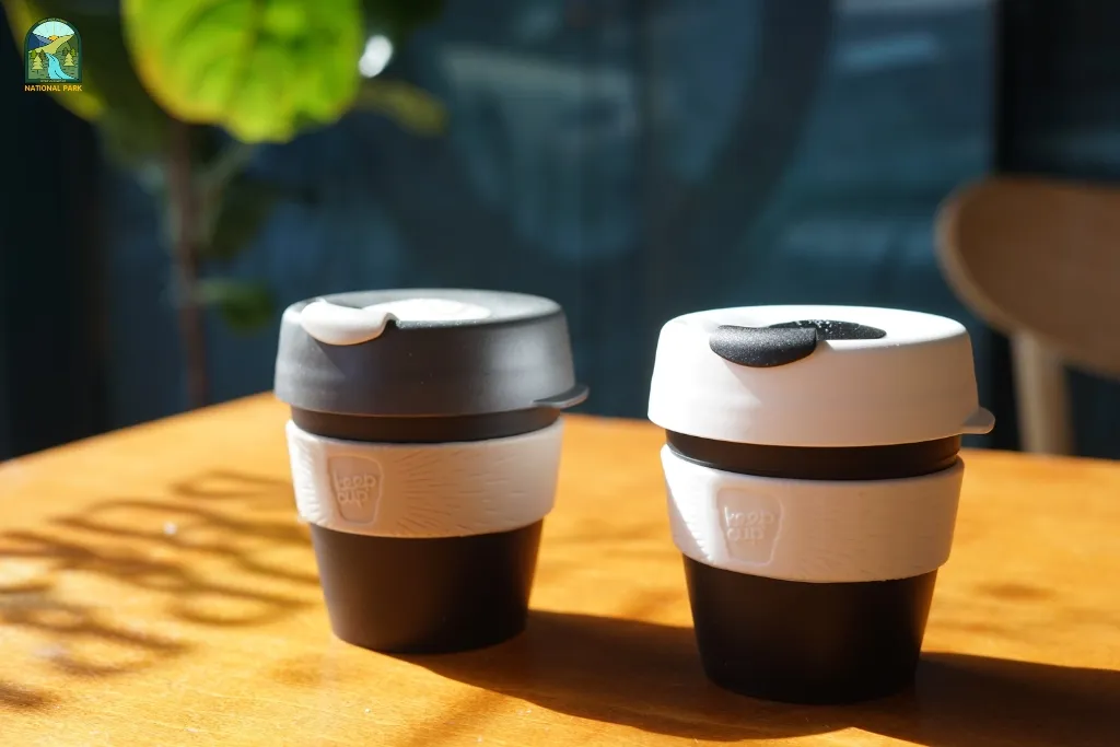 travel mug