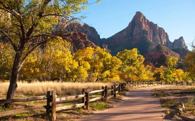 national parks to visit in the fall
