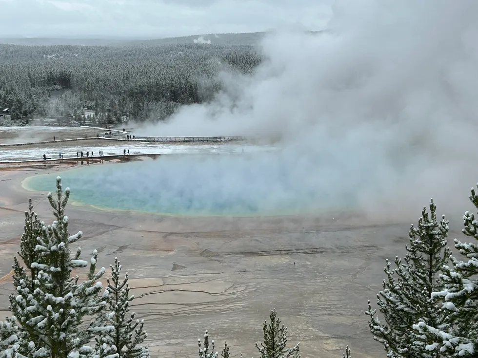 Snowstorm Blankets Yellowstone National Park By late afternoon, the snow began to melt, especially in the thermal areas of the park where the ground stays warmer due to geothermal activity.
