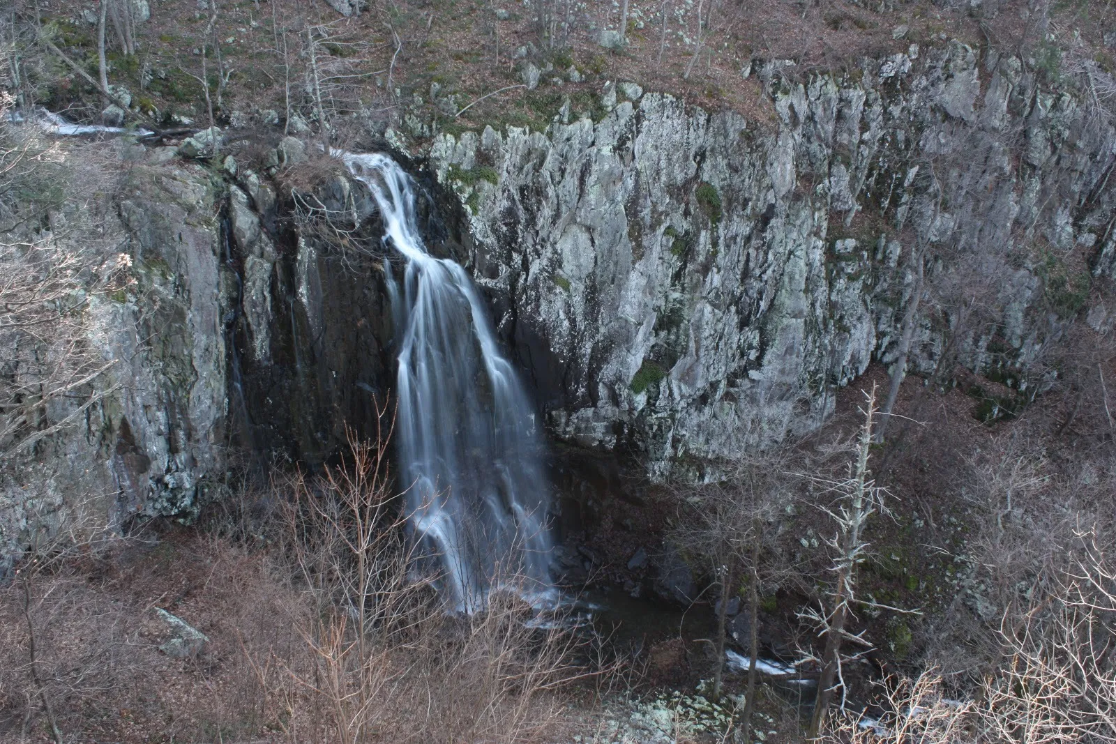 shenandoah national park waterfalls