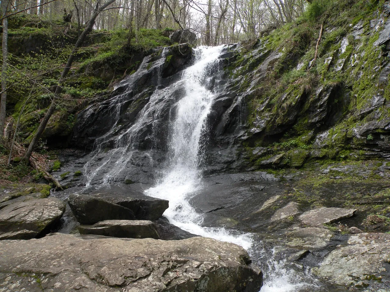shenandoah national park waterfalls