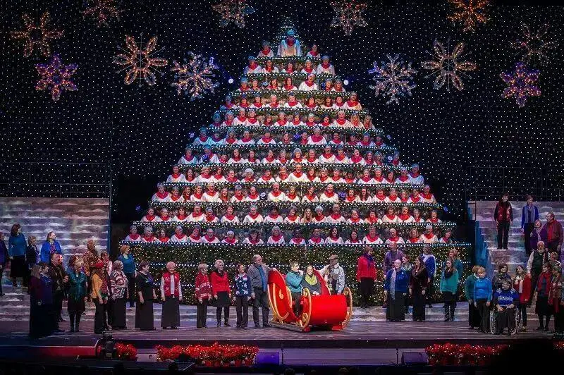 singing christmas tree singing christmas tree