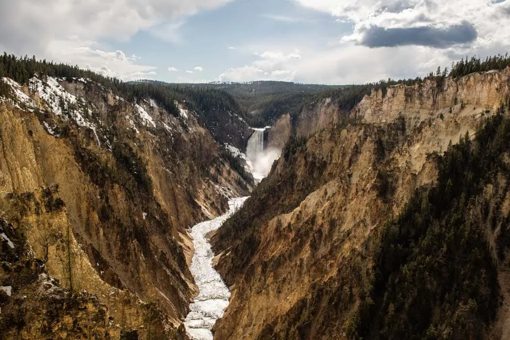nyc to yellowstone national park