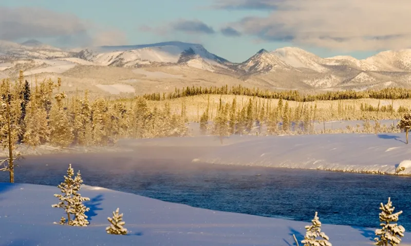 best month to visit yellowstone