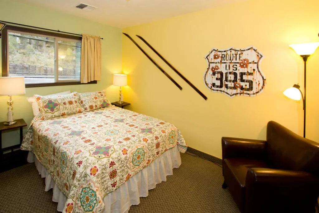 cheap hotels near yosemite