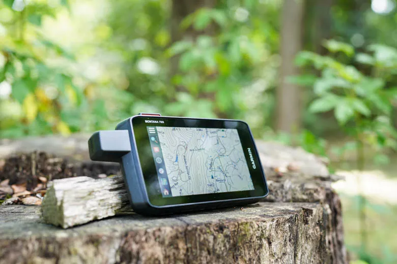 post-GPS vs. Map Navigation: Advantages and Disadvantages