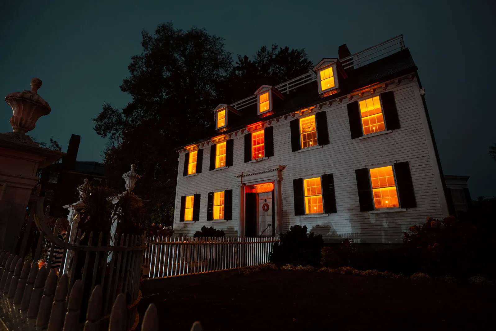 ghost tour 2025