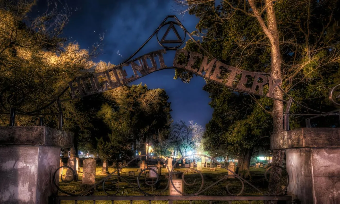 ghost tour 2025
