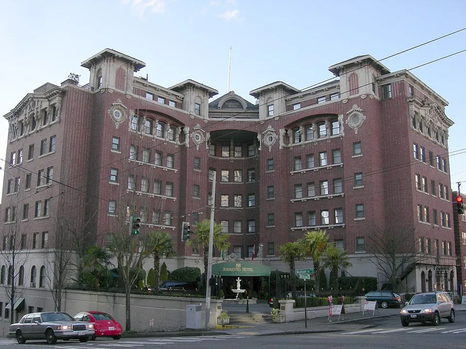 haunted hotels