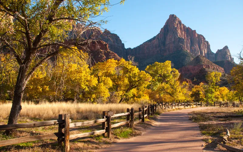 best time to visit zion national park