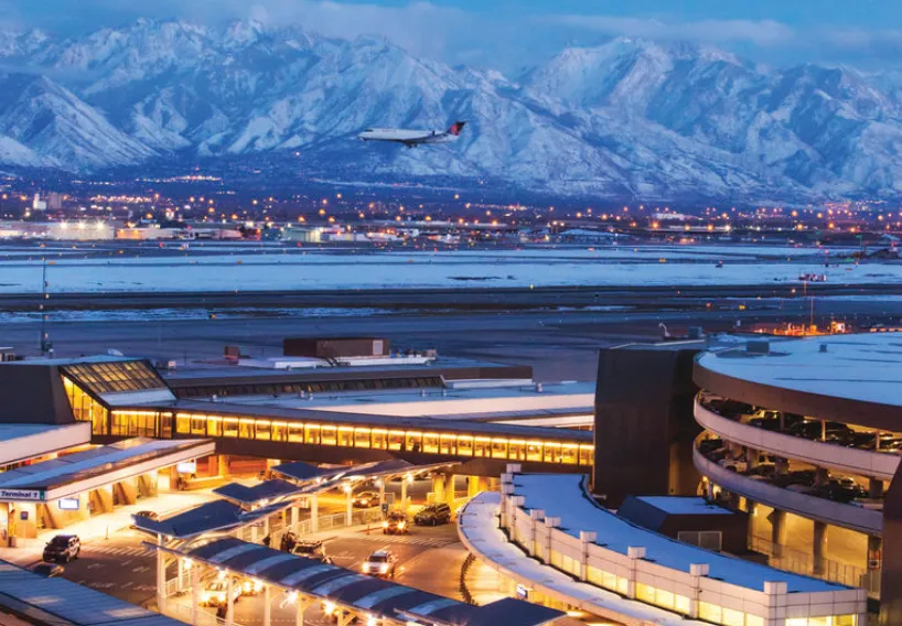 closest airport to zion national park