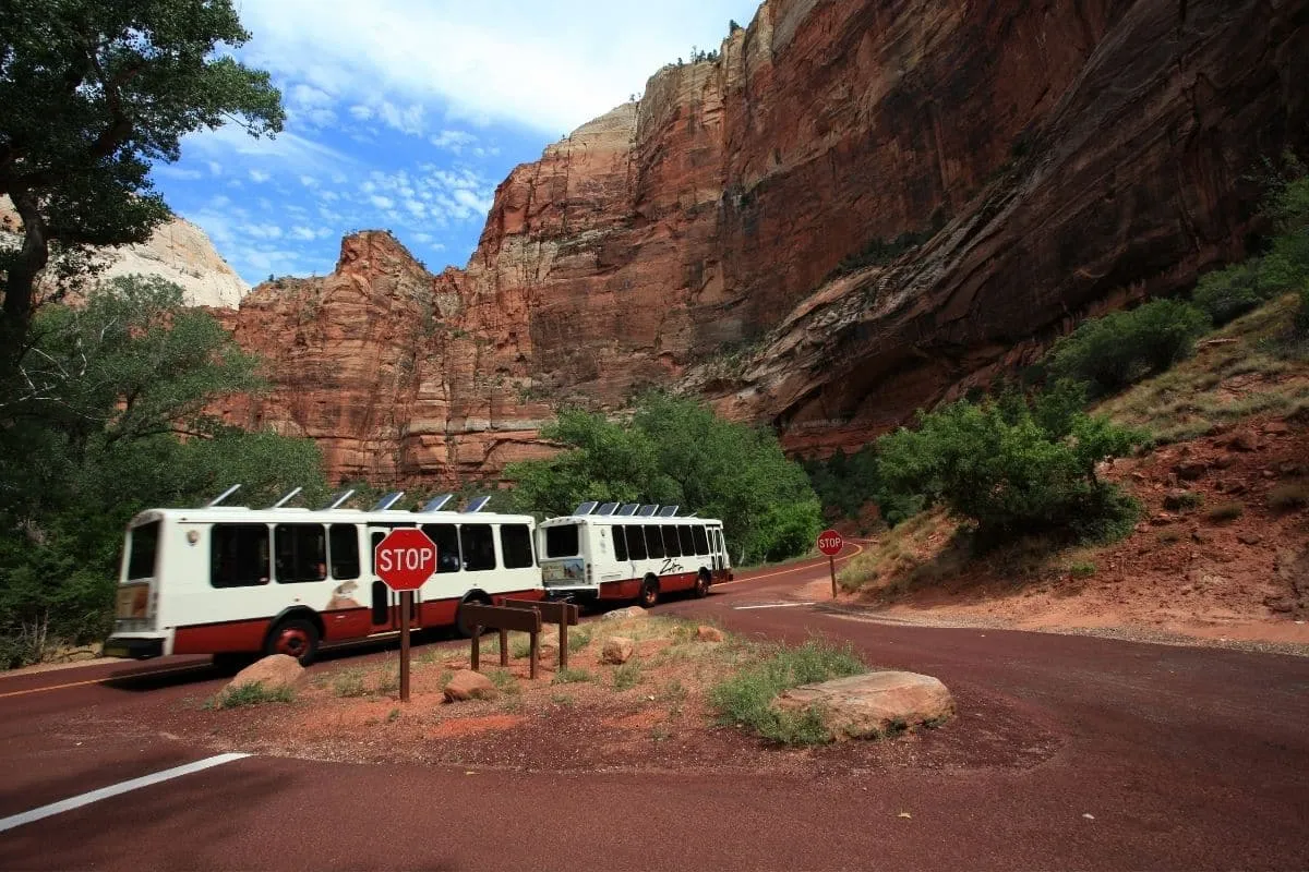 zion national park shuttle schedule