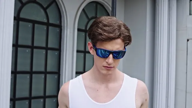 mountain climbing glasses