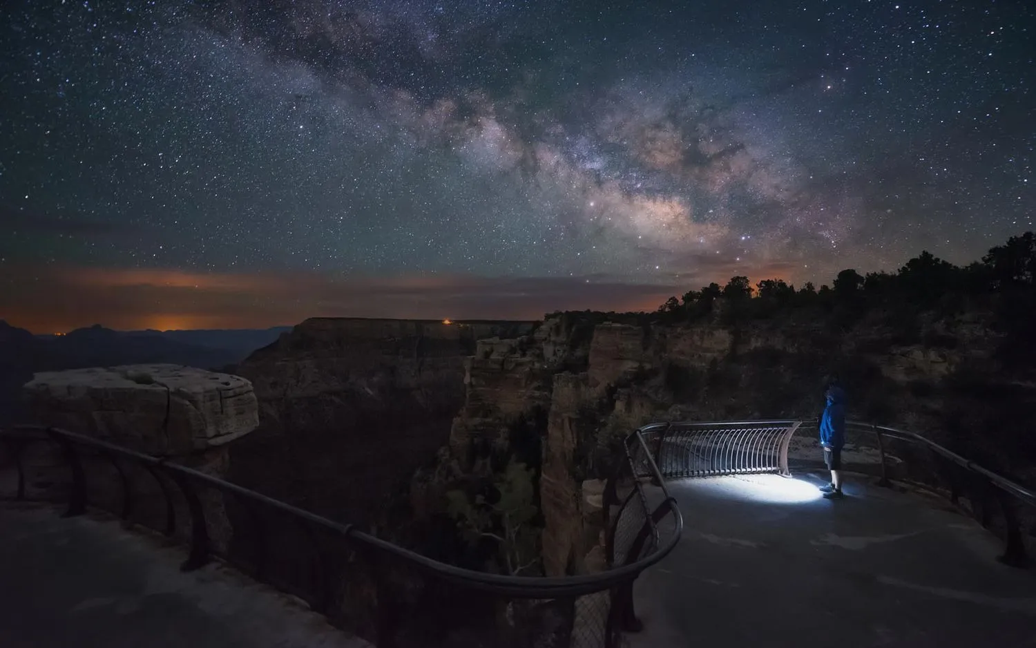 post-An Unforgettable Milky Way and Aurora Experience at Yellowstone National Park